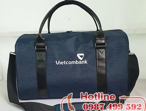 san xuat tui du lich qua tang Vietcombannk